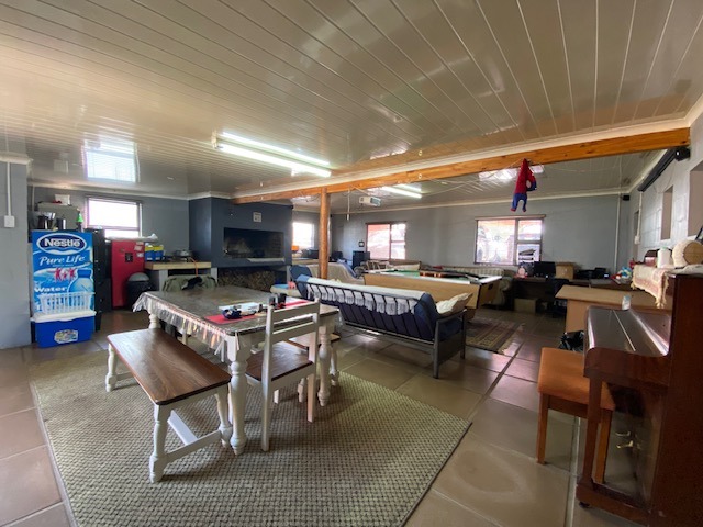 6 Bedroom Property for Sale in Hartebeesfontein Western Cape